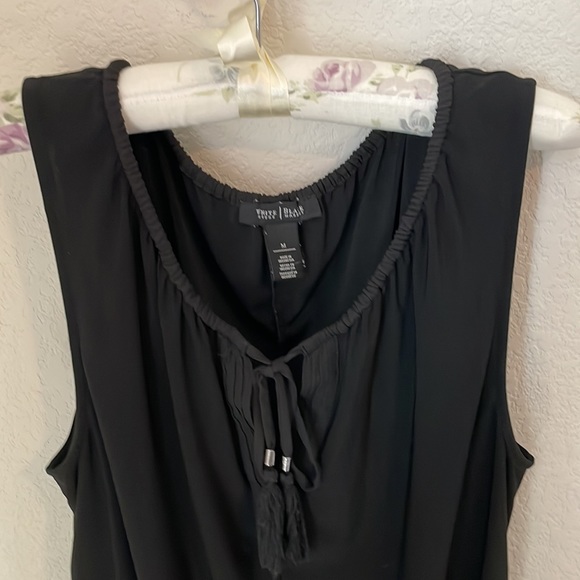 White House Black Market light and airy black top - Picture 3 of 4